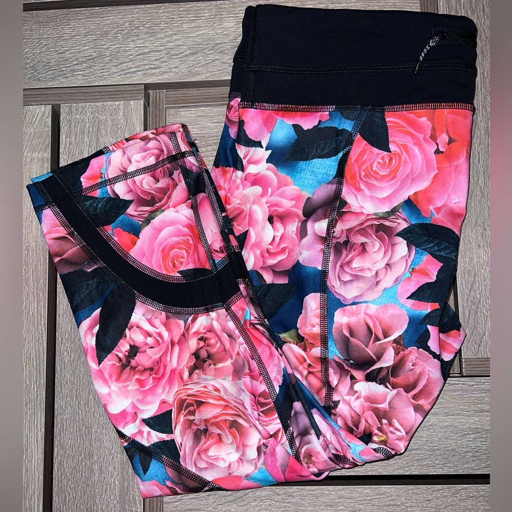 Lululemon Run: Inspire Crop